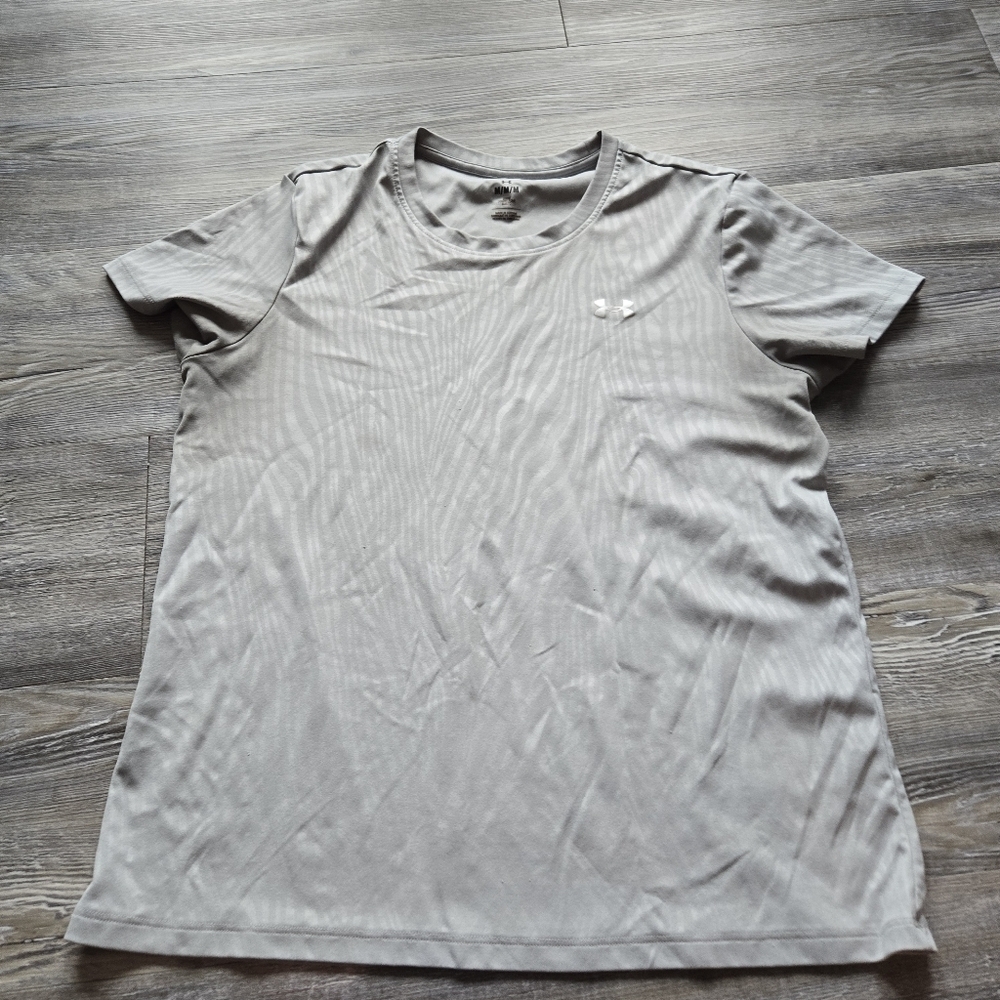 Under Armour Womens Gray T-Shirt
